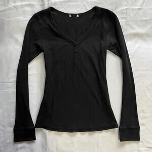 Black waffle knit henley long sleeve shirt Small bella swan y2k style grunge